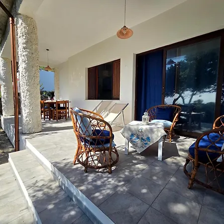 La Terrazza Sul Mare Apartment Tertenìa